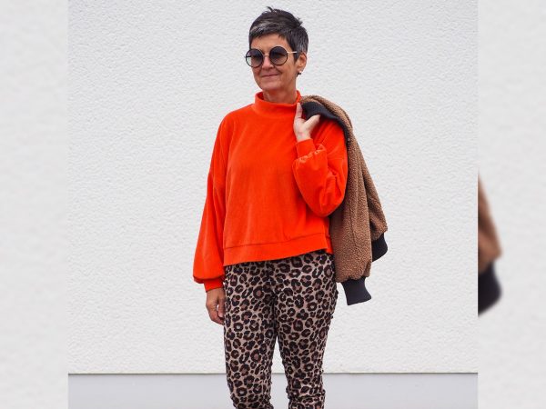 Organic Cord Nicki luce rosso uni by Hamburger Liebe Online – Bild 2